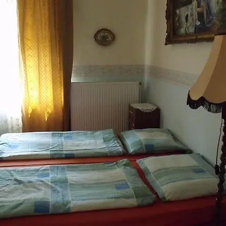 Magdi Panzio 3*