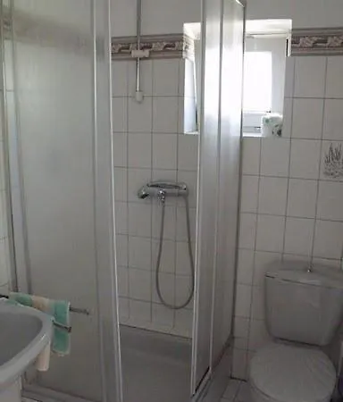 Guest house Magdi Panzio 3*